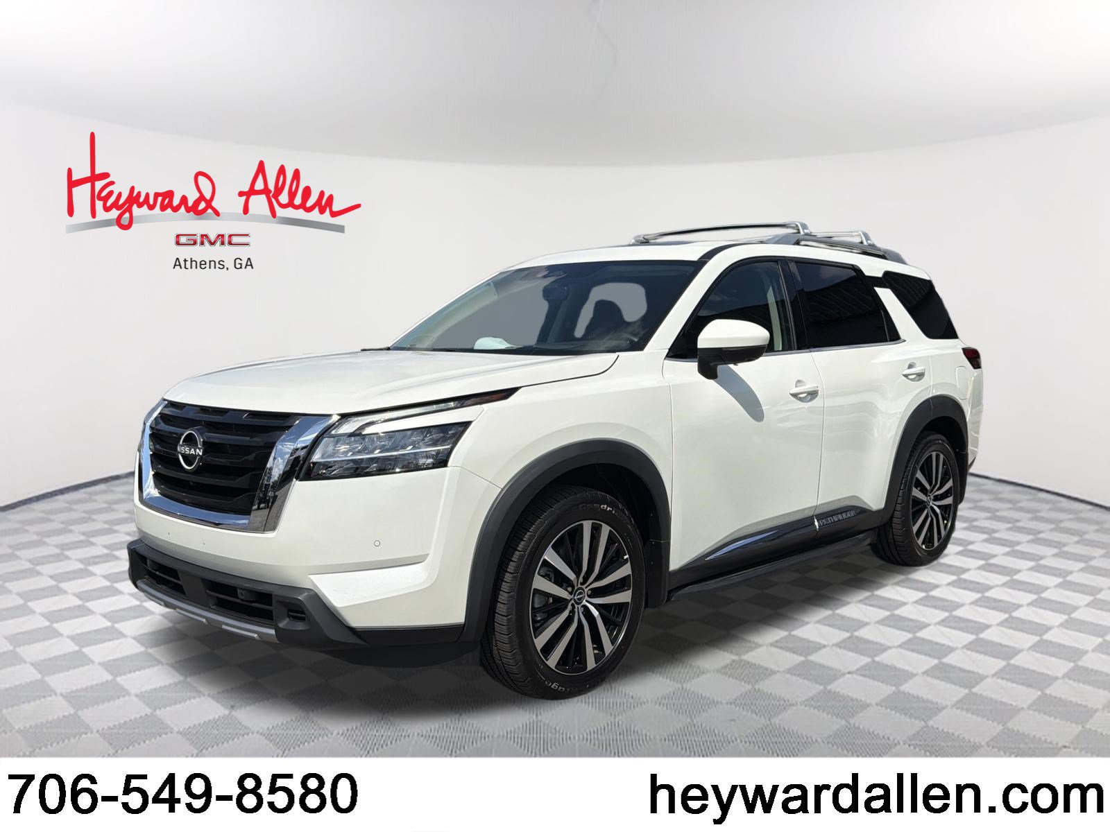 Used 2023 Nissan Pathfinder Platinum w/ Lighting Package (N93)