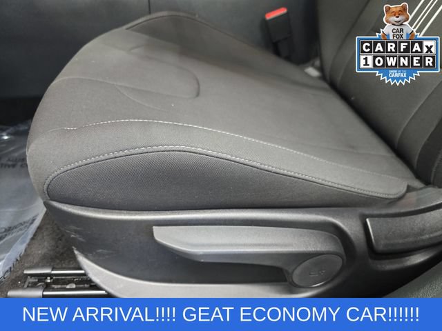 Used 2024 Hyundai Elantra SEL w/ Convenience Package FWD image 28