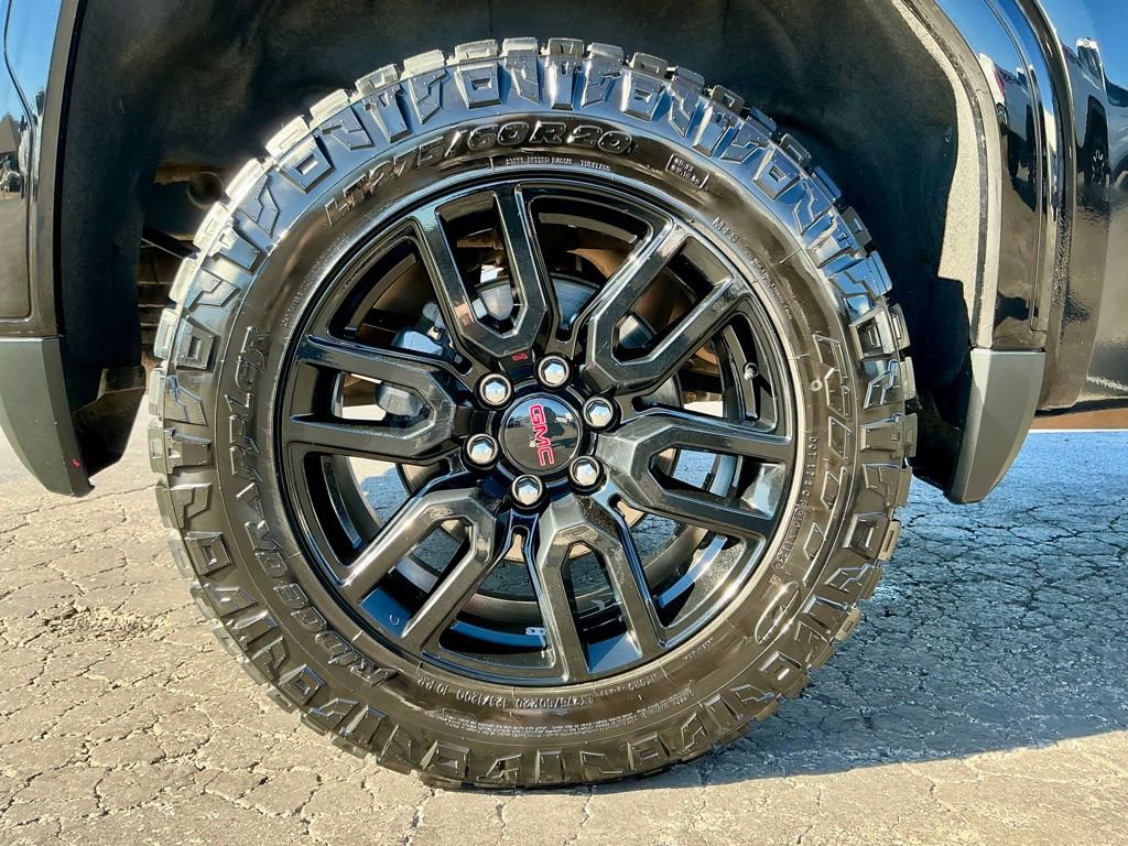 Used 2024 GMC Sierra 1500 Elevation w/ Elevation Premium Package image 21