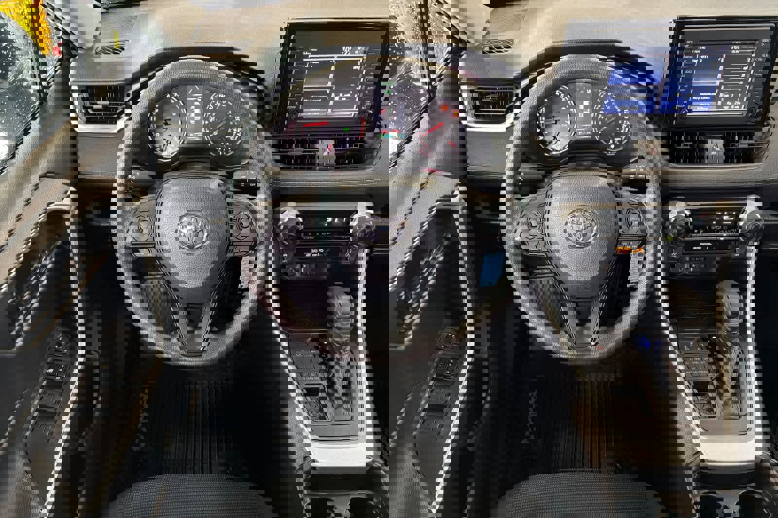 Used 2019 Toyota RAV4 LE w/ All Weather Liner Package image 16