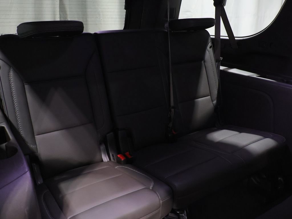 Used 2024 GMC Yukon XL Denali w/ Denali Reserve Package image 26