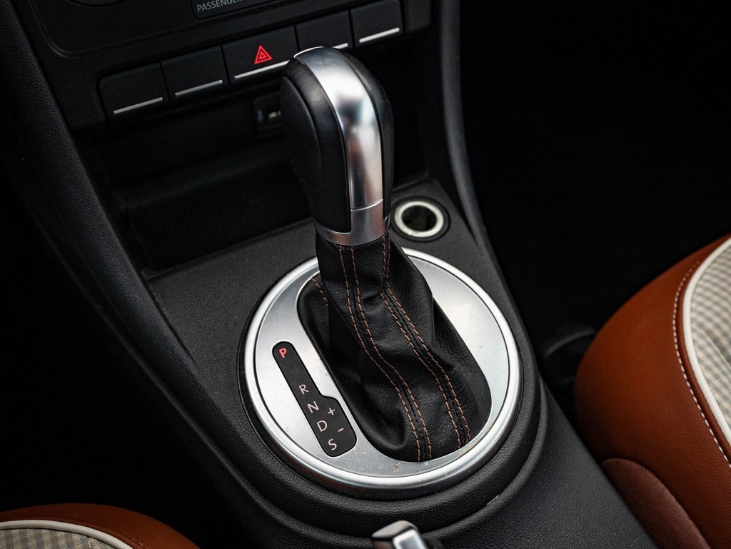 Used 2017 Volkswagen Beetle 1.8T S image 24