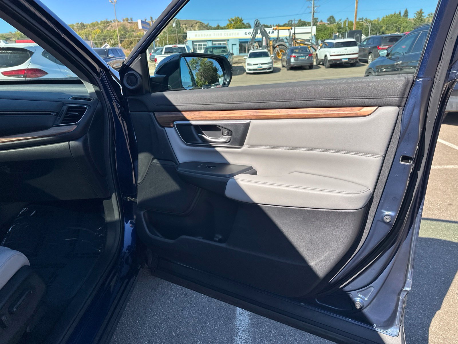 Used 2017 Honda CR-V EX-L image 39