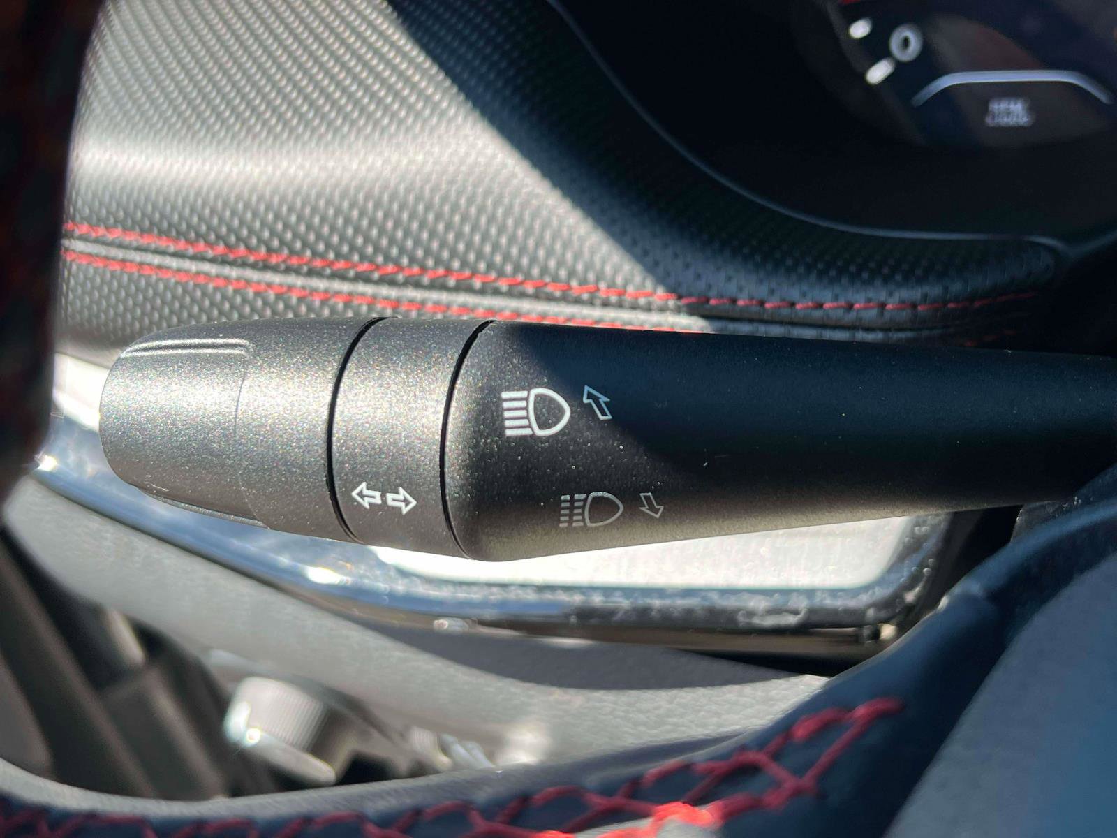 Used 2022 Jeep Compass Trailhawk image 16