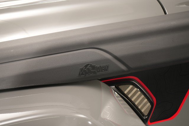 Used 2021 Jeep Gladiator Rubicon AWD/4WD image 6
