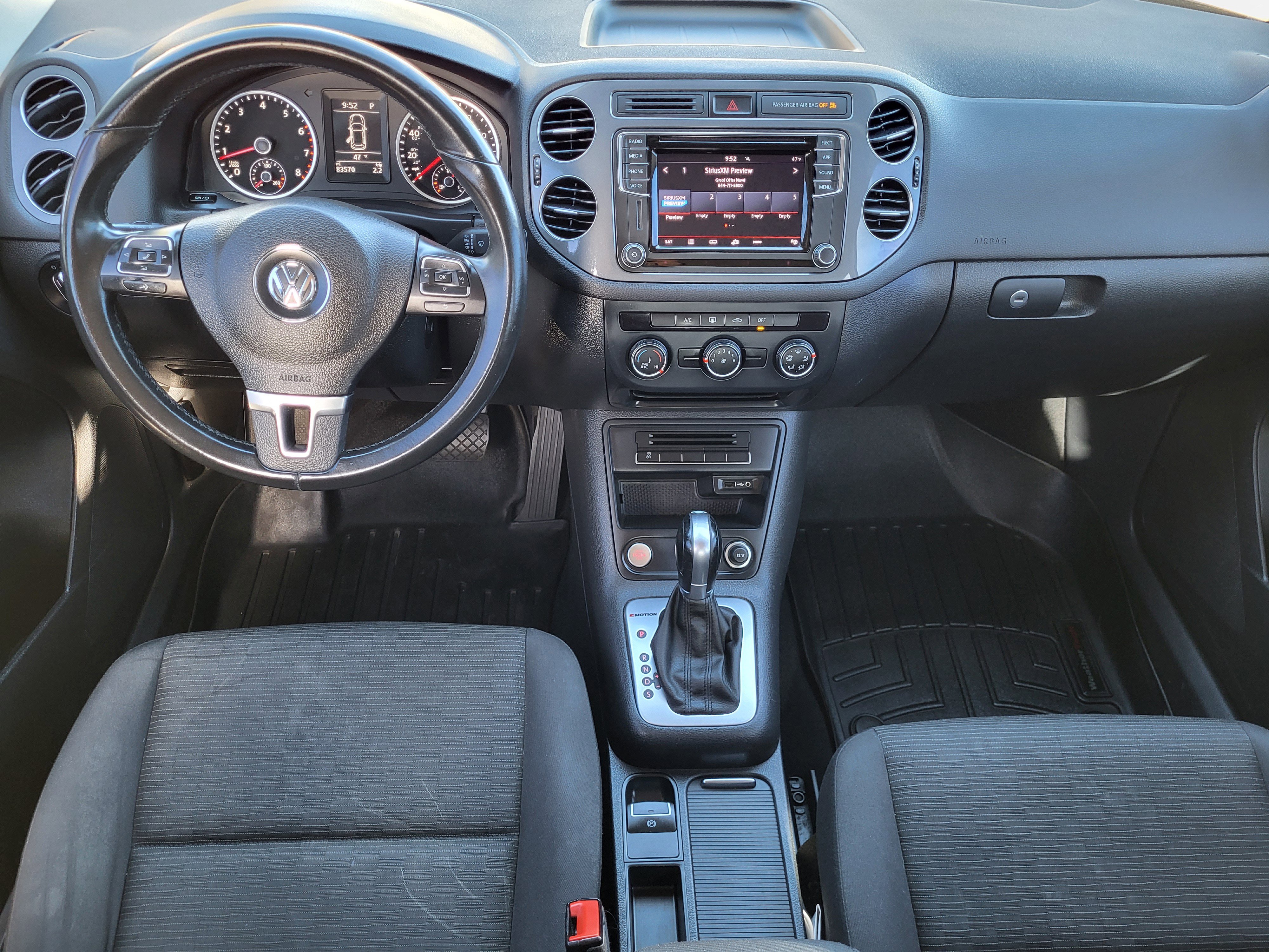 Used 2018 Volkswagen Tiguan Limited image 9