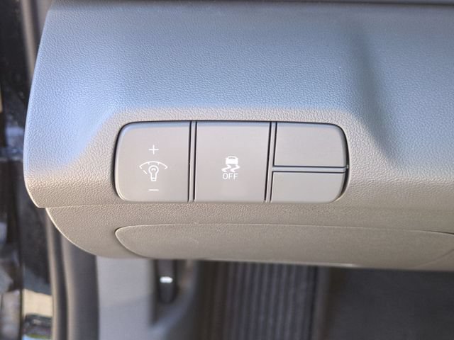 Used 2024 Hyundai Elantra SEL FWD image 15