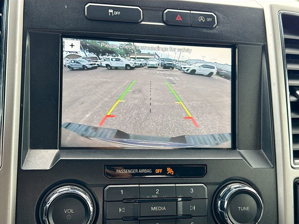 Used 2018 Ford F150 Lariat image 28