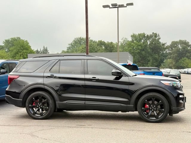 Used 2023 Ford Explorer ST w/ Technology Package AWD/4WD image 33