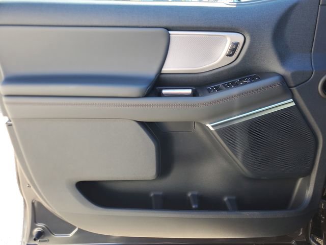 New 2025 Ford Expedition Active RWD image 21