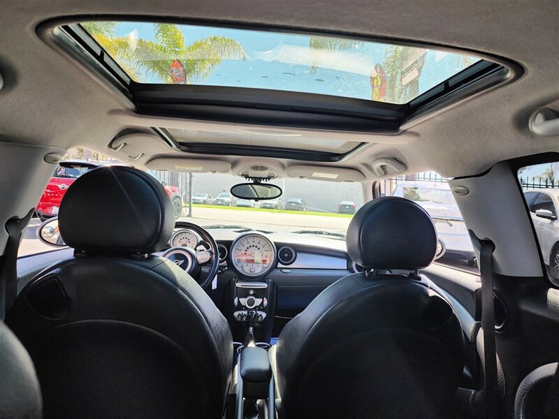 Used 2009 MINI Cooper Clubman S FWD image 13
