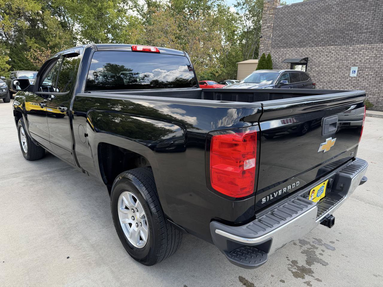 Used 2017 Chevrolet Silverado 1500 LT w/ All Star Edition RWD image 7
