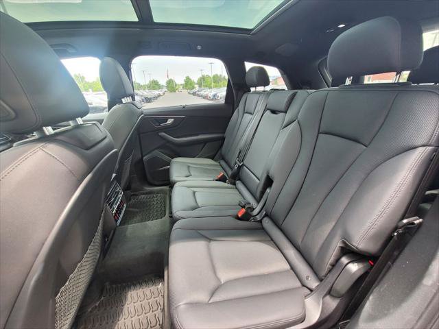Certified 2024 Audi Q7 3.0T Prestige AWD/4WD image 13