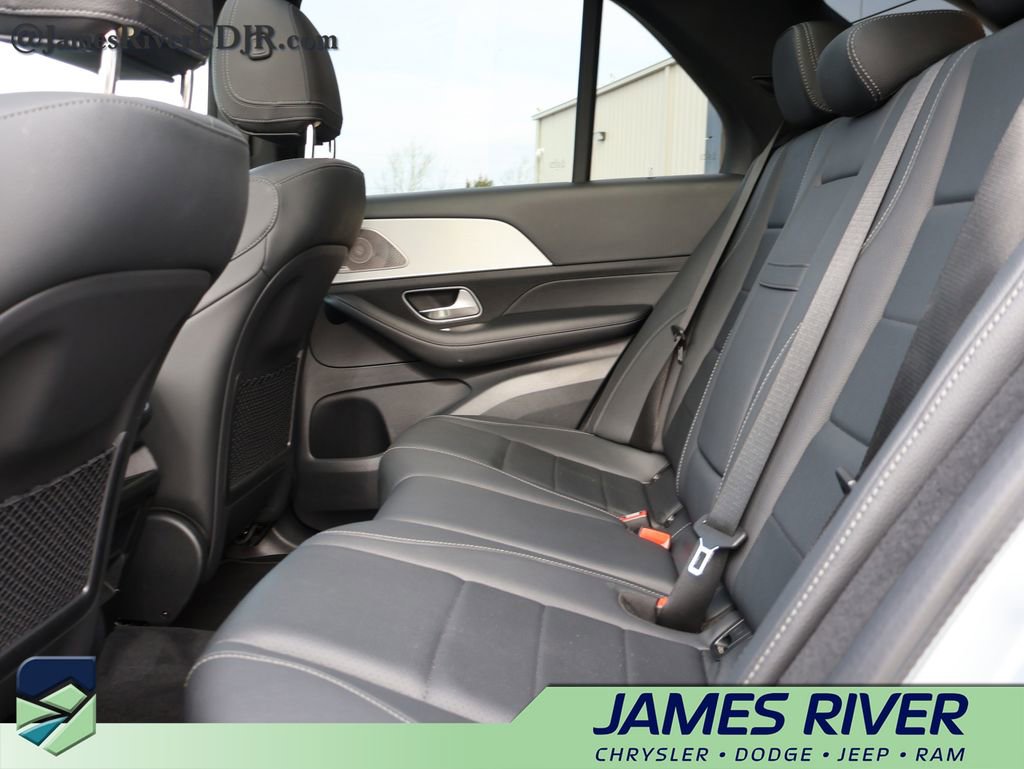 Used 2025 Mercedes-Benz GLE 350 4MATIC image 18
