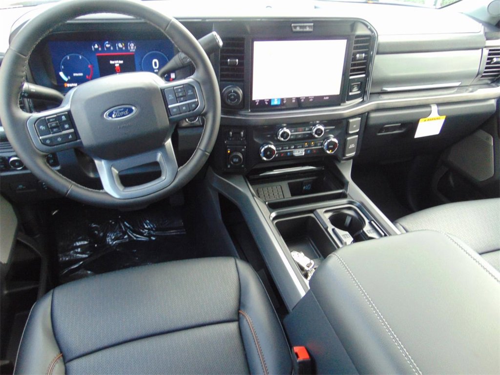New 2026 Ford F250 Lariat w/ Black Appearance Package image 8