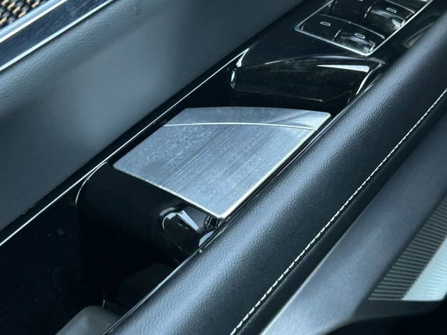New 2026 Cadillac Vistiq Luxury image 25