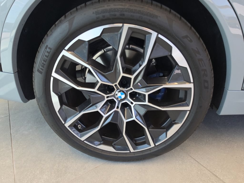 Used 2026 BMW X7 xDrive40i w/ Executive Package AWD/4WD image 88