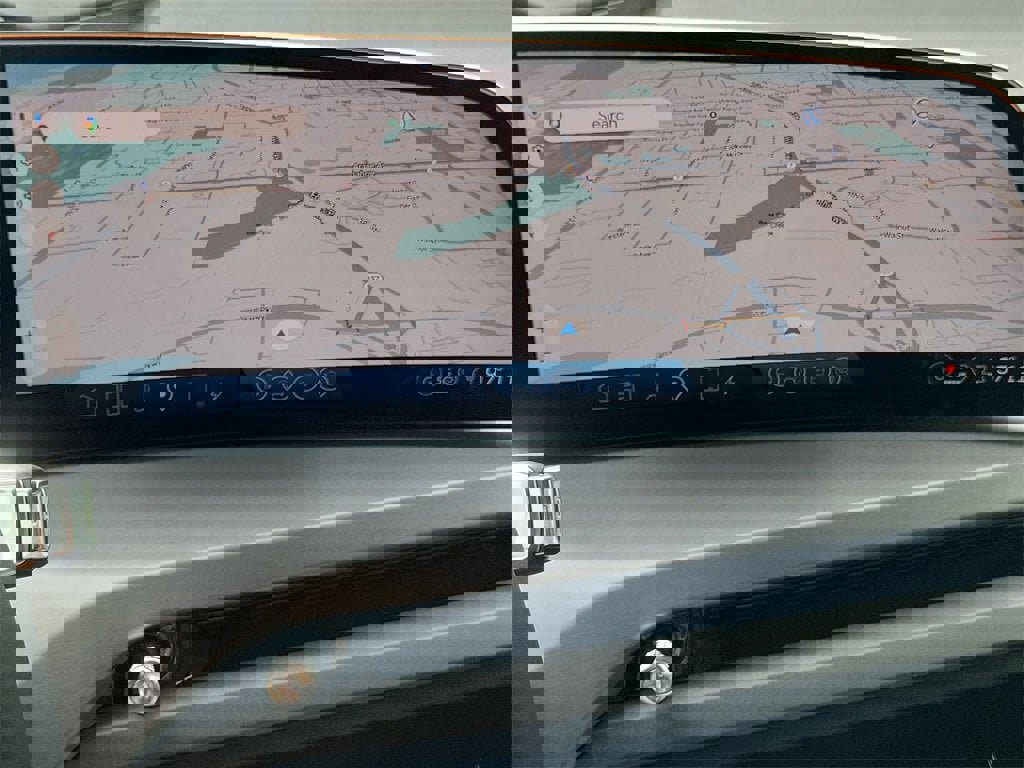 New 2026 Cadillac Vistiq Platinum image 18