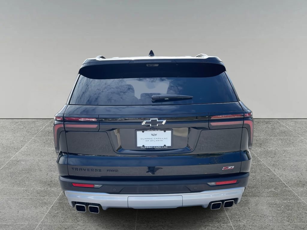 Used 2024 Chevrolet Traverse Z71 w/ Enhanced Driving Package image 4