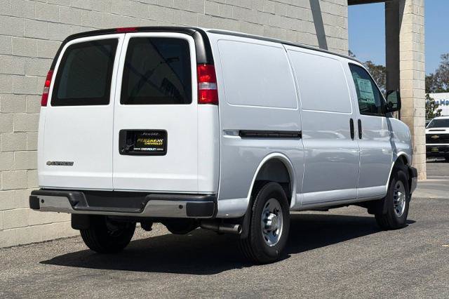 New 2026 Chevrolet Express 2500 w/ Driver Convenience Package RWD image 4