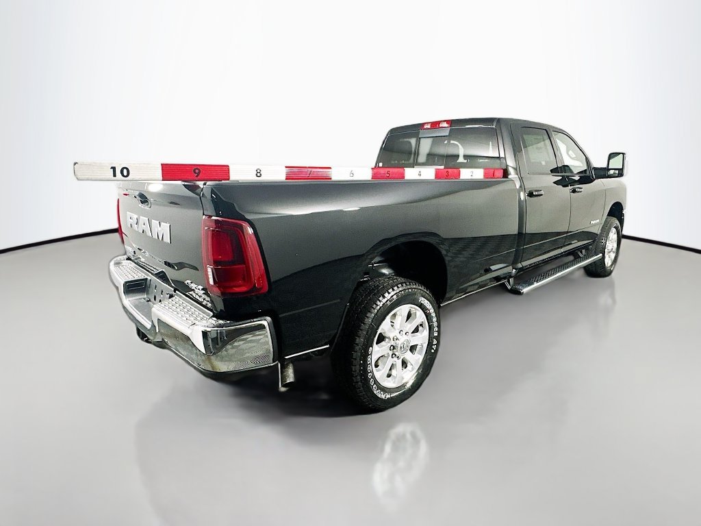 New 2026 RAM 2500 Laramie AWD/4WD image 7