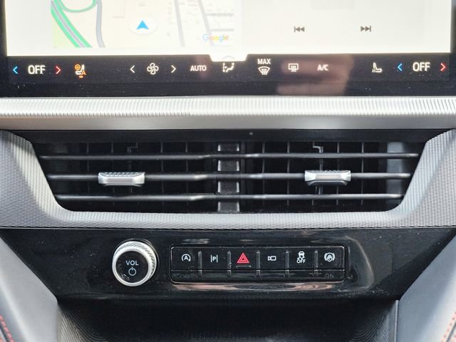 Used 2025 Ford Explorer ST-Line w/ ST-Line Street Pack image 22