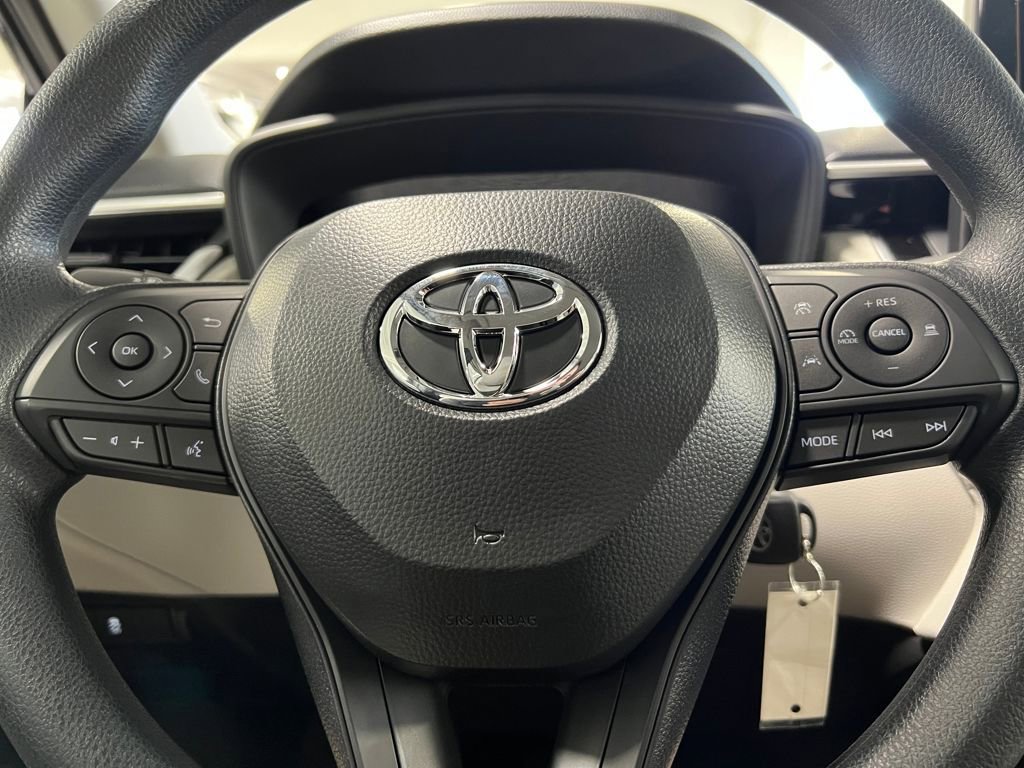 New 2026 Toyota Corolla Cross L image 30