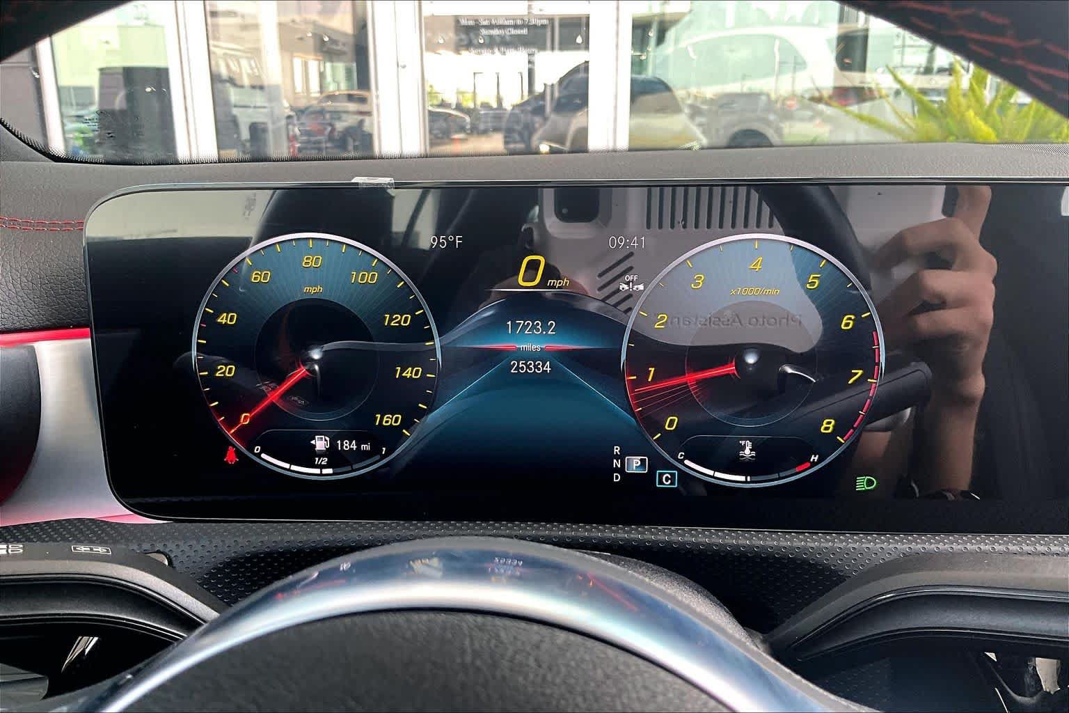 Used 2023 Mercedes-Benz CLA 250 image 23