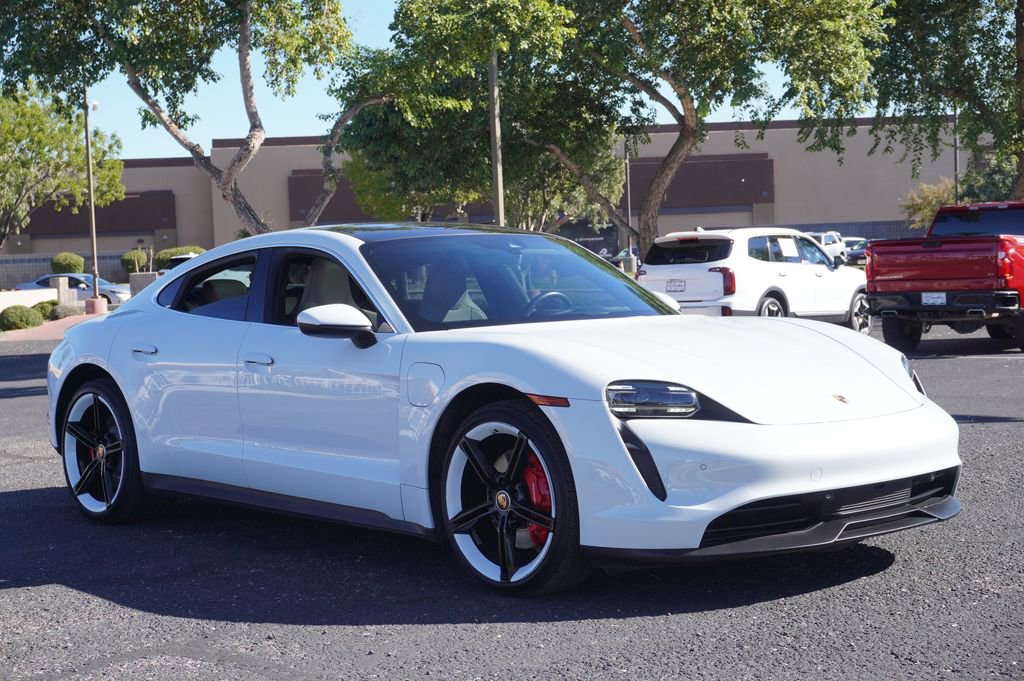 Used 2020 Porsche Taycan 4S image 4