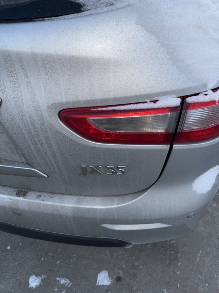 Used 2013 INFINITI JX35 AWD w/ Premium Pkg image 5