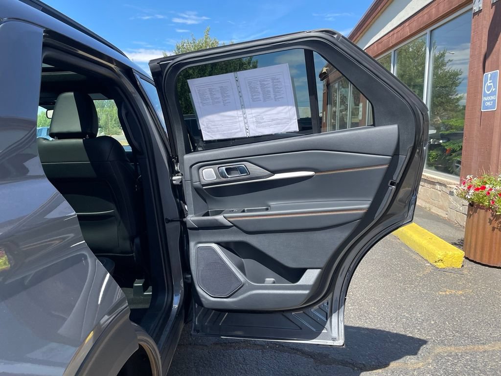 Used 2026 Ford Explorer Tremor w/ Tremor Ultimate Package AWD/4WD image 19