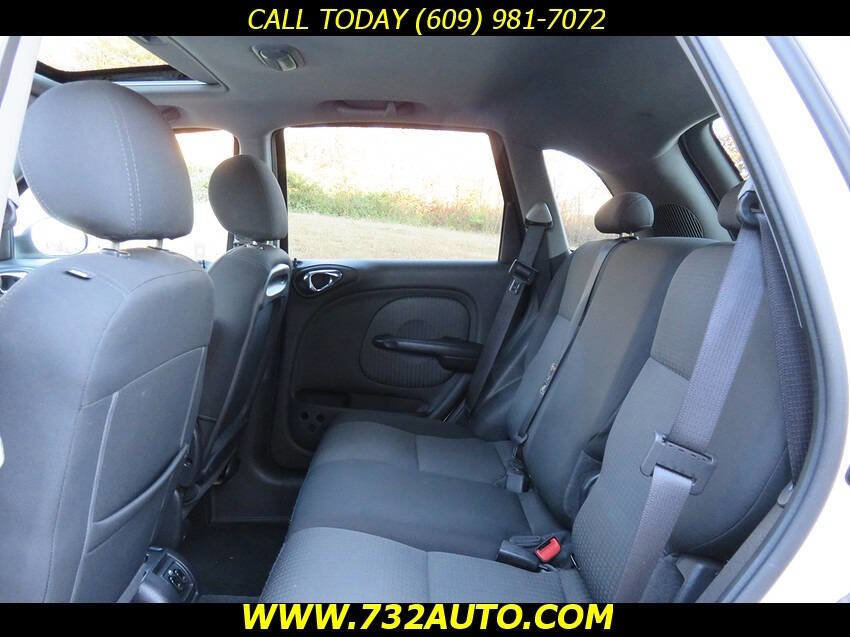 Used 2005 Chrysler PT Cruiser Limited image 9