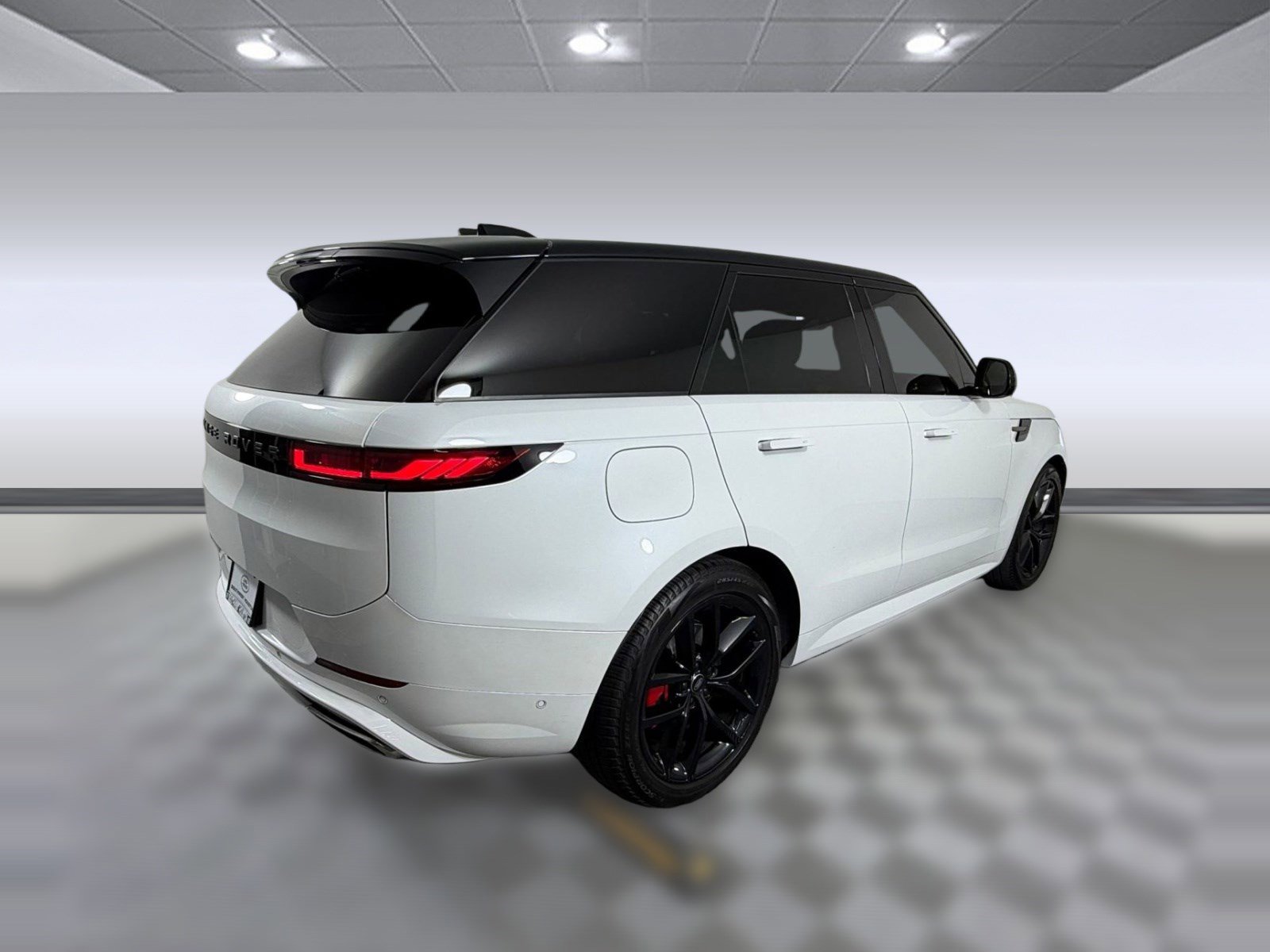 Used 2024 Land Rover Range Rover Sport Dynamic SE AWD/4WD image 9