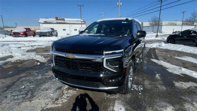 Used 2025 Chevrolet Tahoe LS image 5