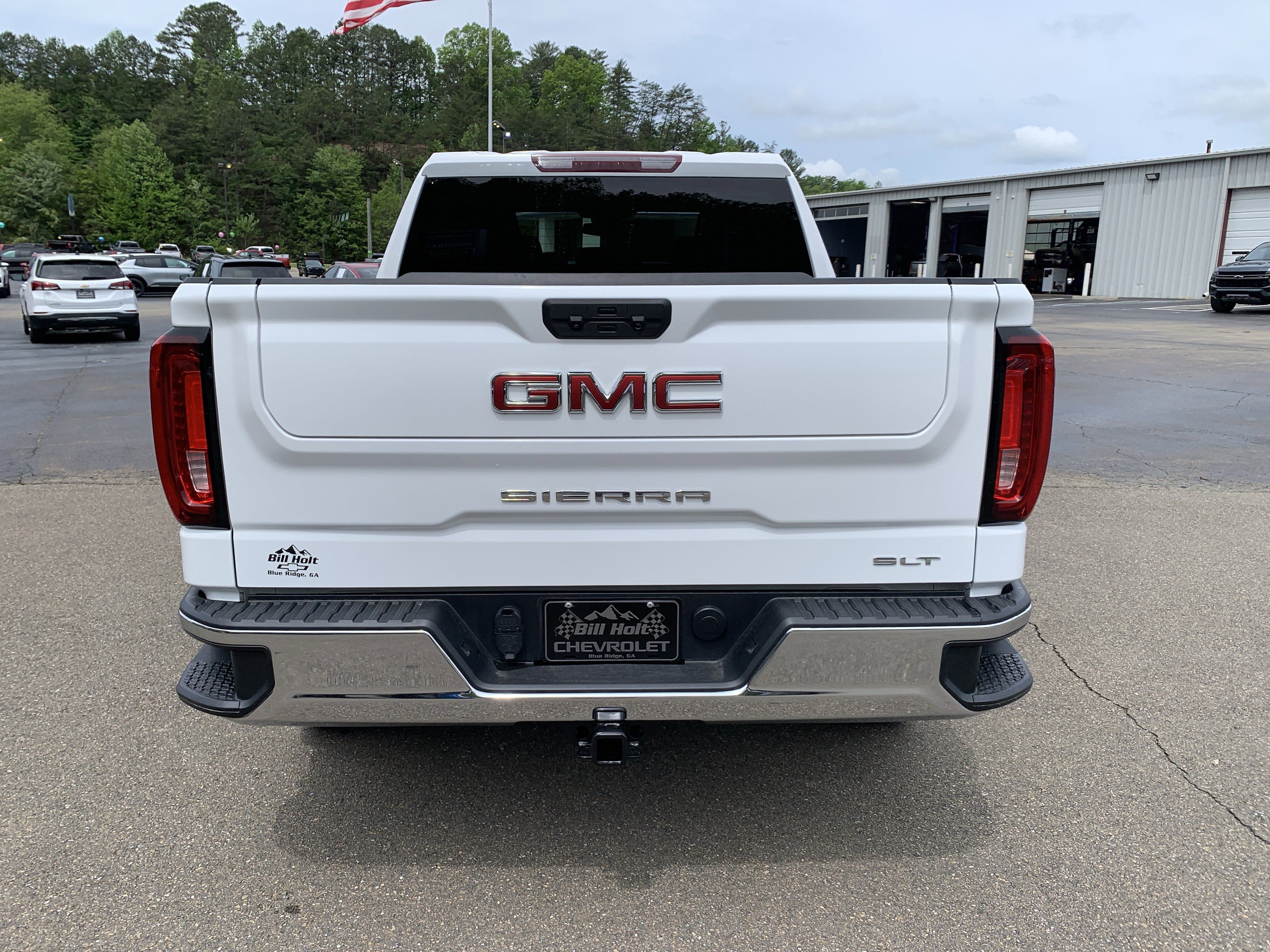 Used 2024 GMC Sierra 1500 SLT AWD/4WD image 13