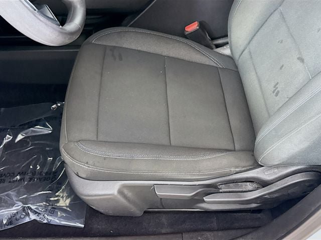 Used 2026 Chevrolet Equinox EV LT FWD image 19