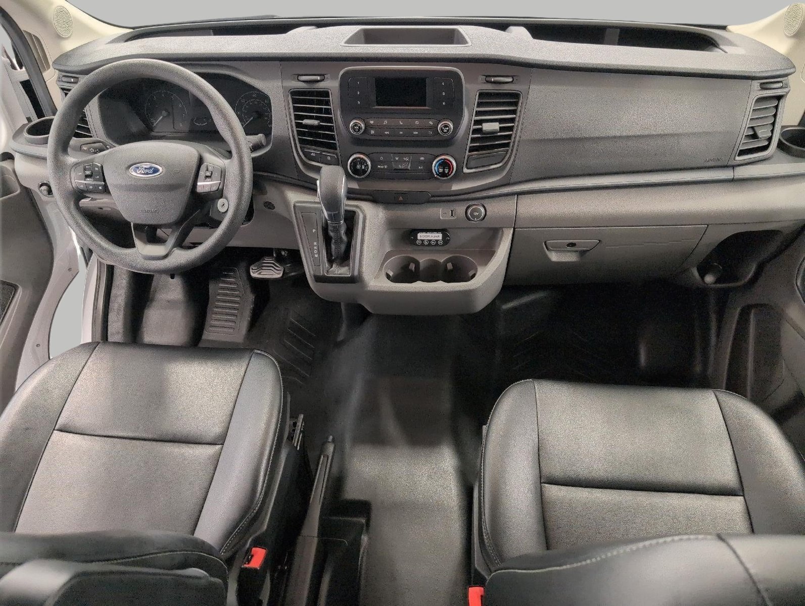 Used 2020 Ford Transit 350 XL RWD image 7