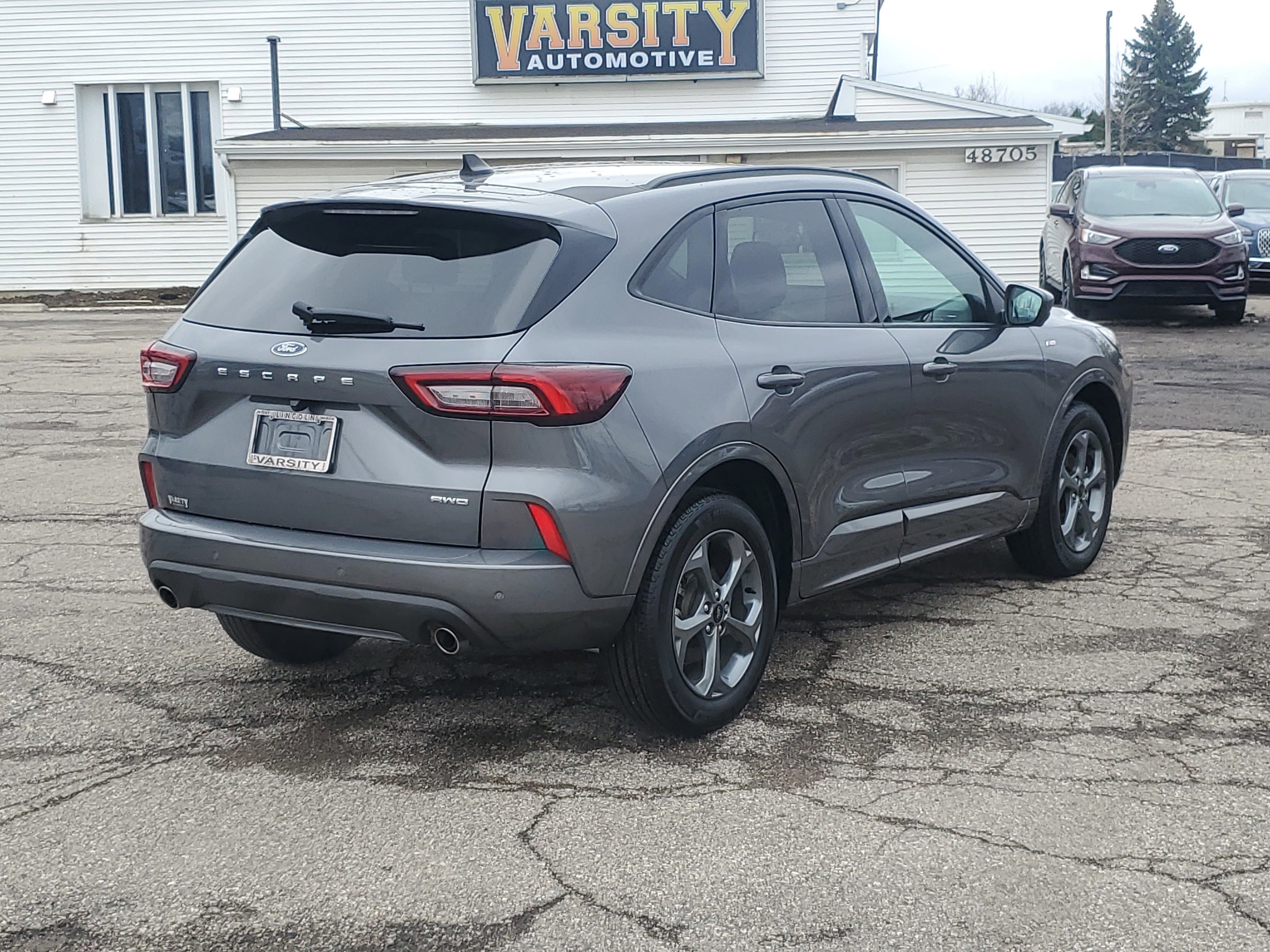 Used 2023 Ford Escape ST-Line Select w/ Tech Pack #2 AWD/4WD image 6