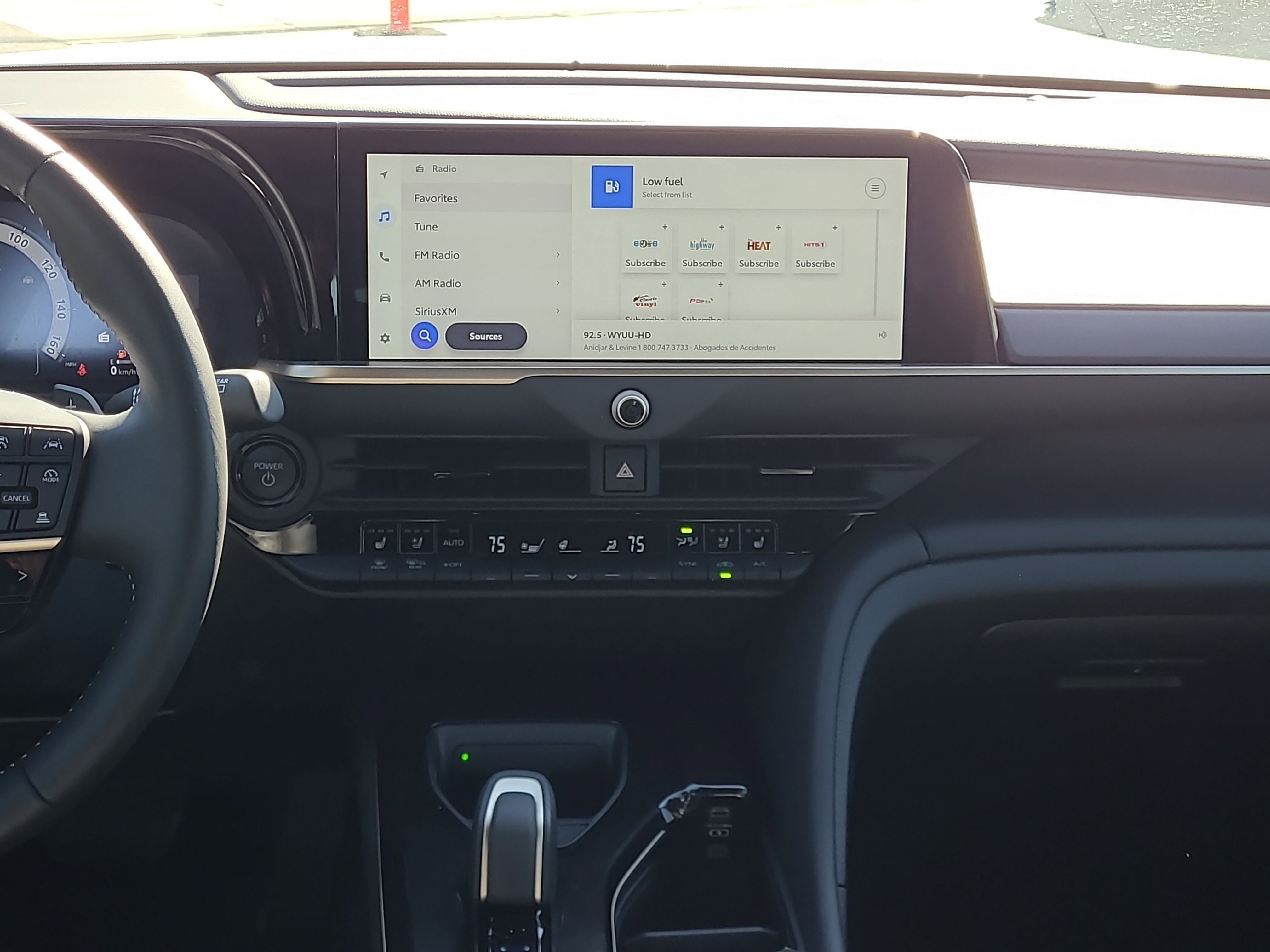 Used 2025 Toyota Crown Signia image 17