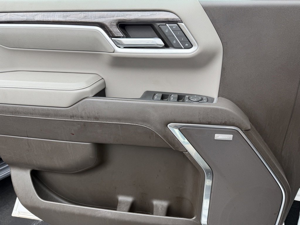 Used 2022 Chevrolet Silverado 1500 LTZ w/ Technology Package image 28