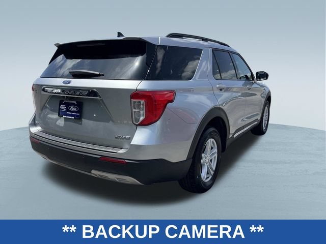 Certified 2023 Ford Explorer XLT w/ Equipment Group 202A AWD/4WD image 3
