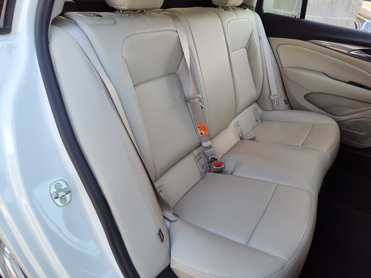 Used 2019 Buick Regal Preferred image 21