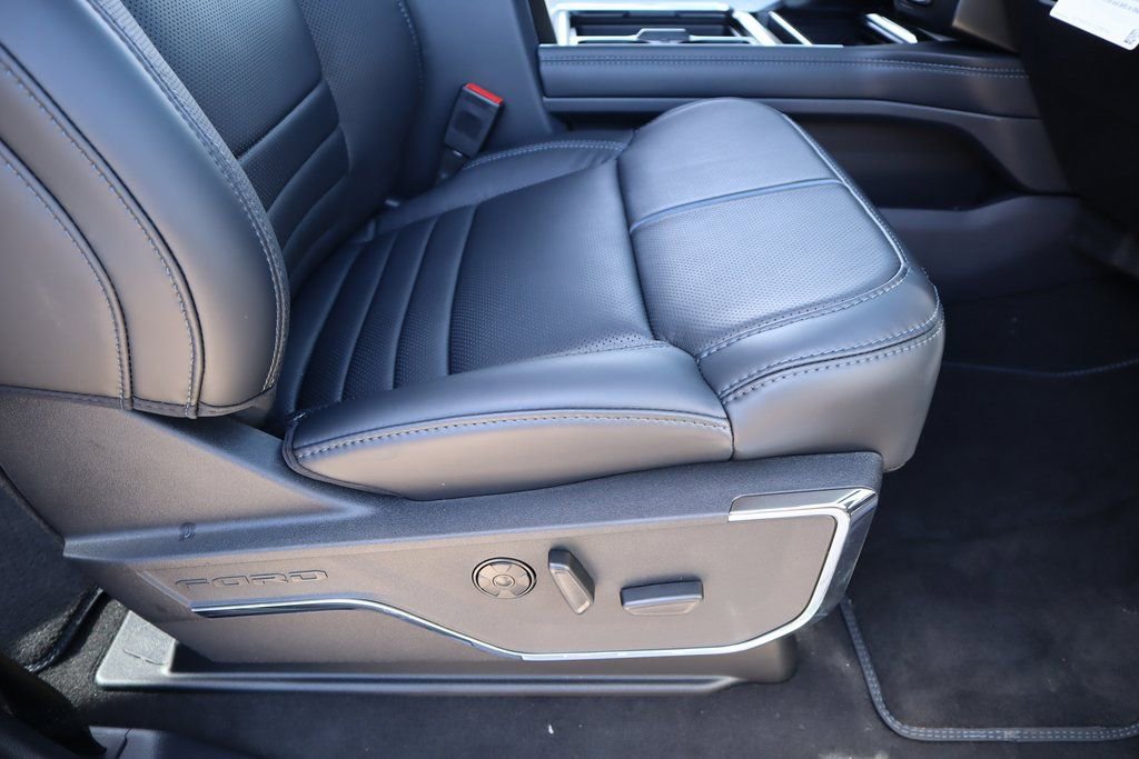 New 2026 Ford F350 Platinum image 15