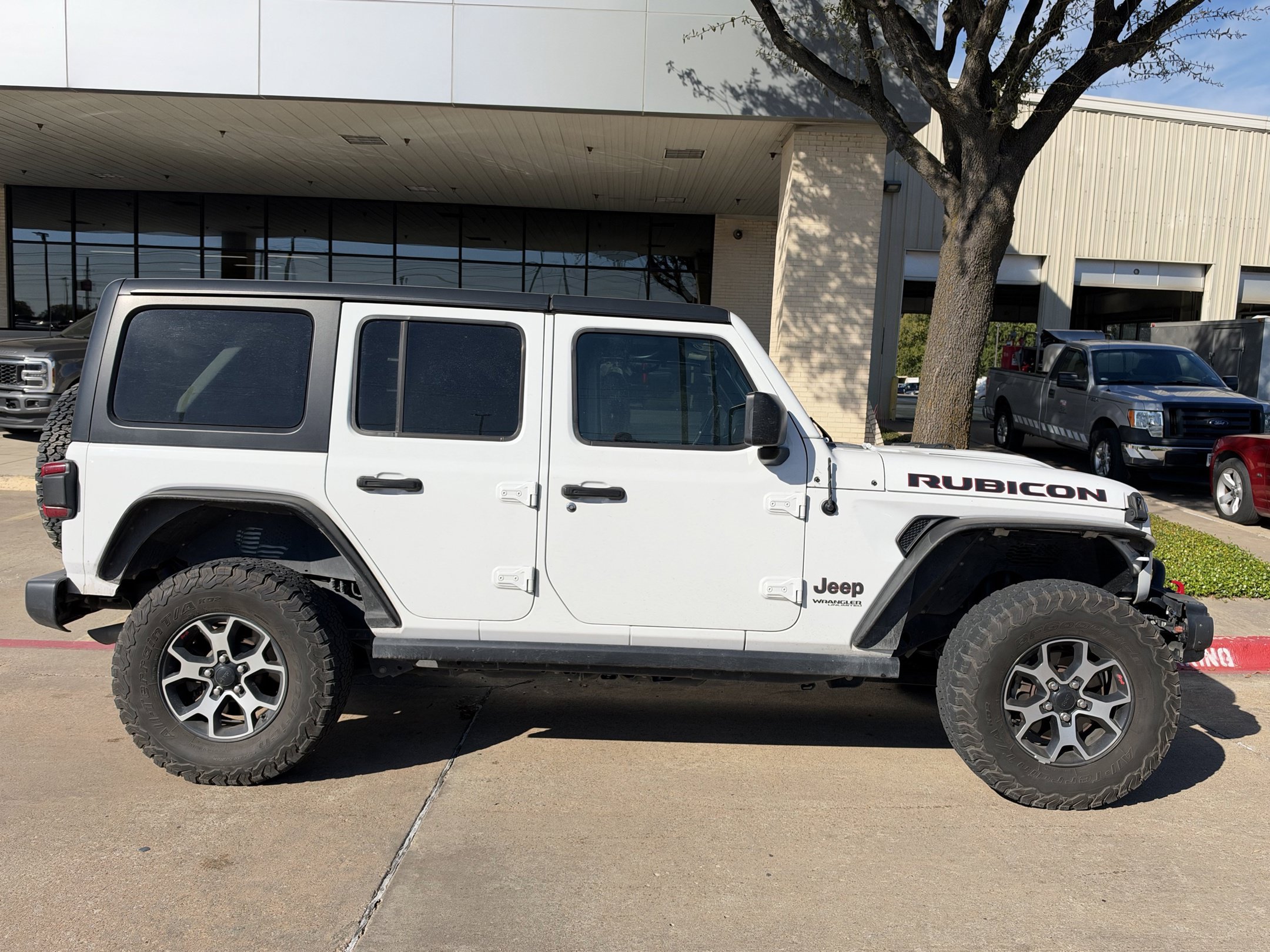 Used 2019 Jeep Wrangler Unlimited Rubicon AWD/4WD image 4