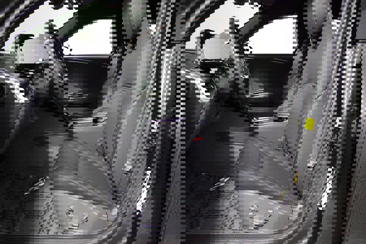 Used 2024 Lucid Air Pure image 9