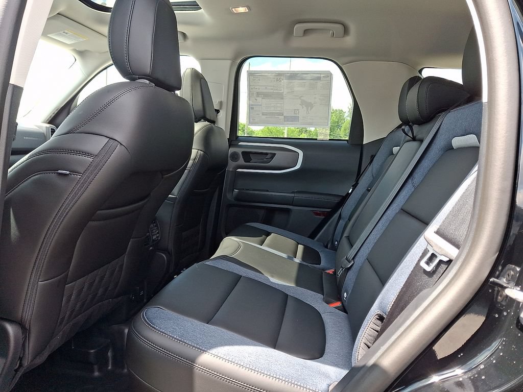 New 2026 Ford Bronco Sport Outer Banks w/ Sasquatch Outer Banks Package AWD/4WD image 6