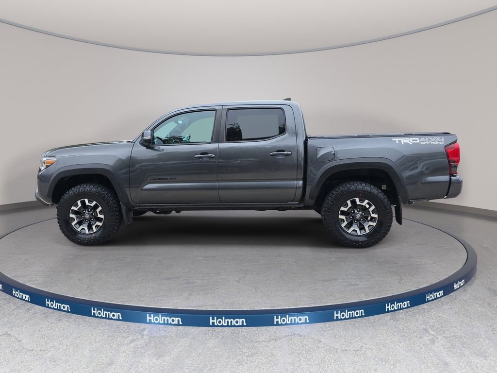 Used 2019 Toyota Tacoma TRD Off-Road w/ Technology Package AWD/4WD image 9