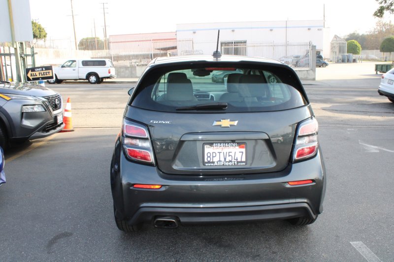 Used 2020 Chevrolet Sonic LT image 5