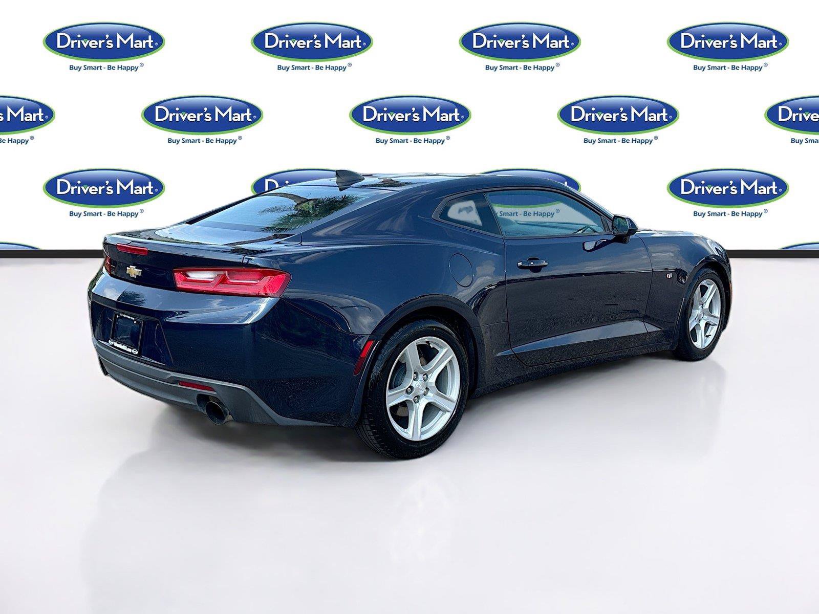 Used 2016 Chevrolet Camaro LT RWD image 7