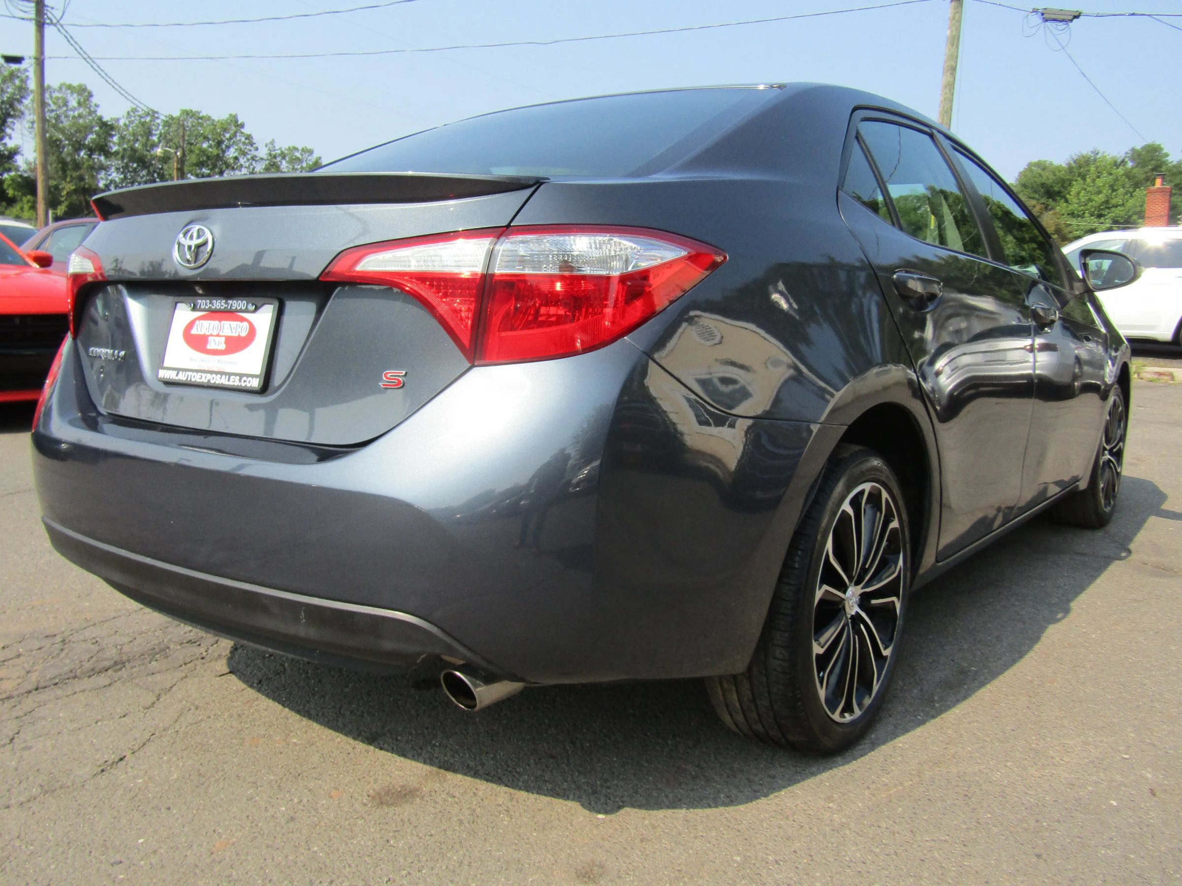 Used 2015 Toyota Corolla S FWD image 7